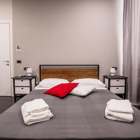 Medusa Cilea B&B Napoli Exterior foto
