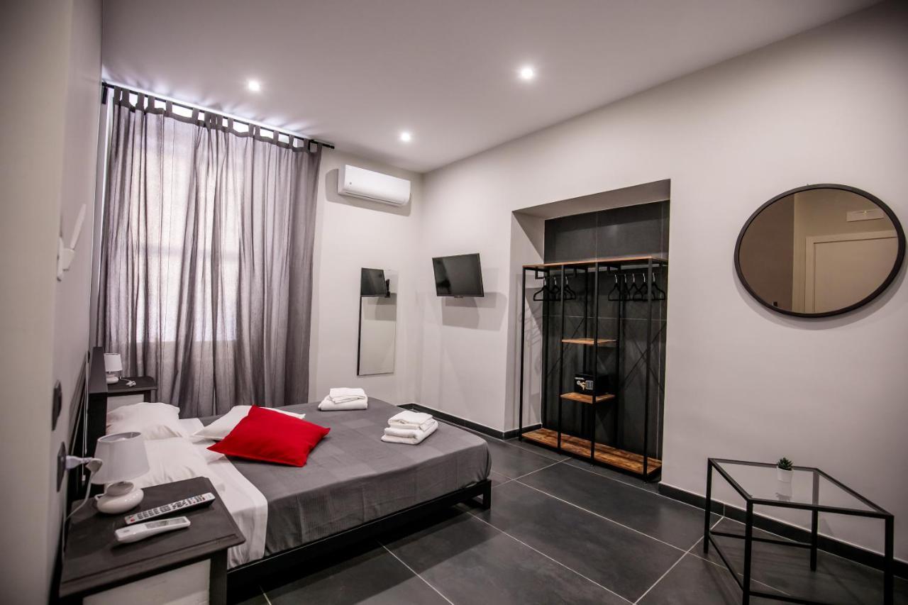 Medusa Cilea B&B Napoli Exterior foto