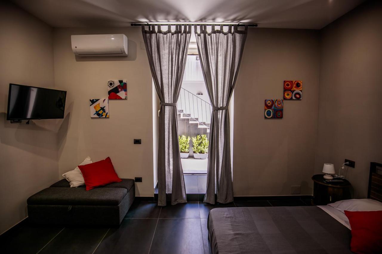 Medusa Cilea B&B Napoli Exterior foto